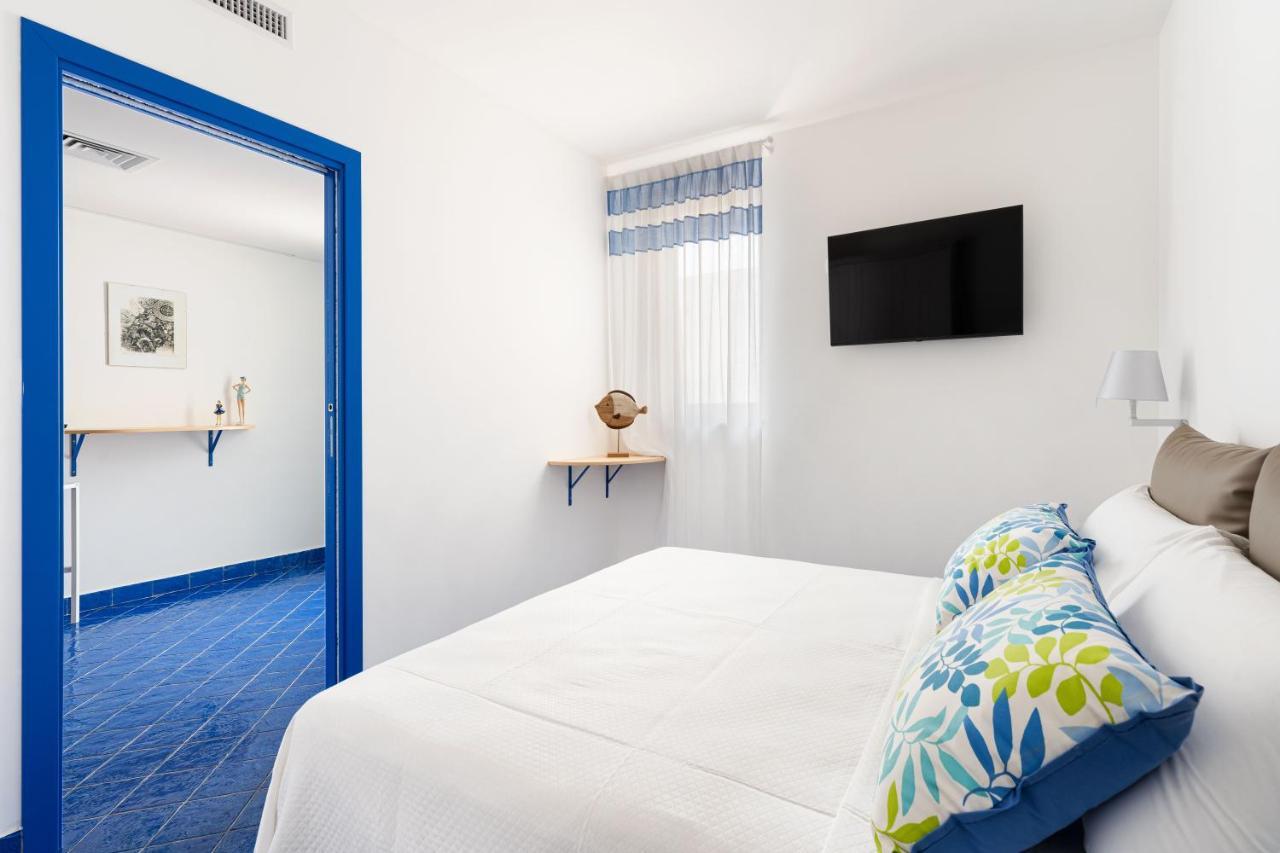 Don Leonardo - Pool And Wellness Bed & Breakfast Polignano a Mare Bagian luar foto