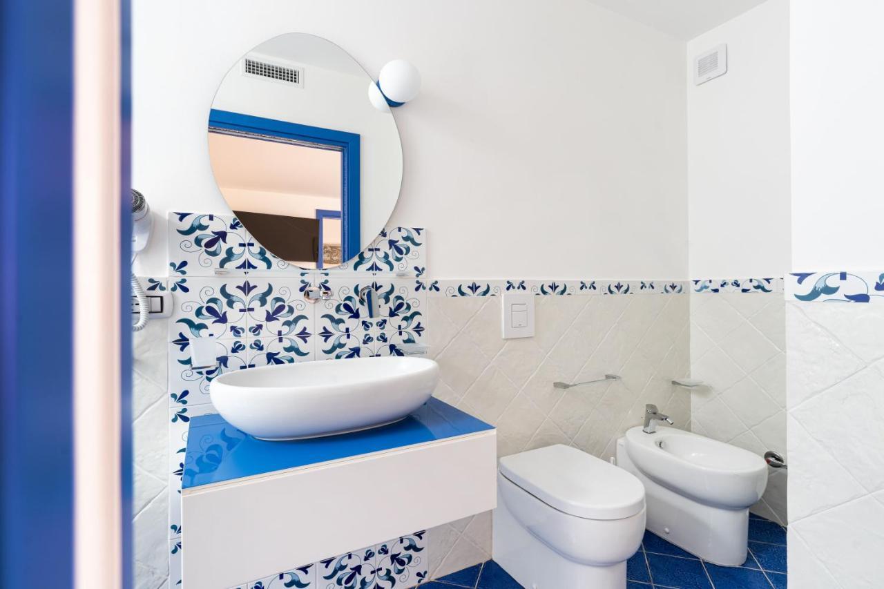 Don Leonardo - Pool And Wellness Bed & Breakfast Polignano a Mare Bagian luar foto