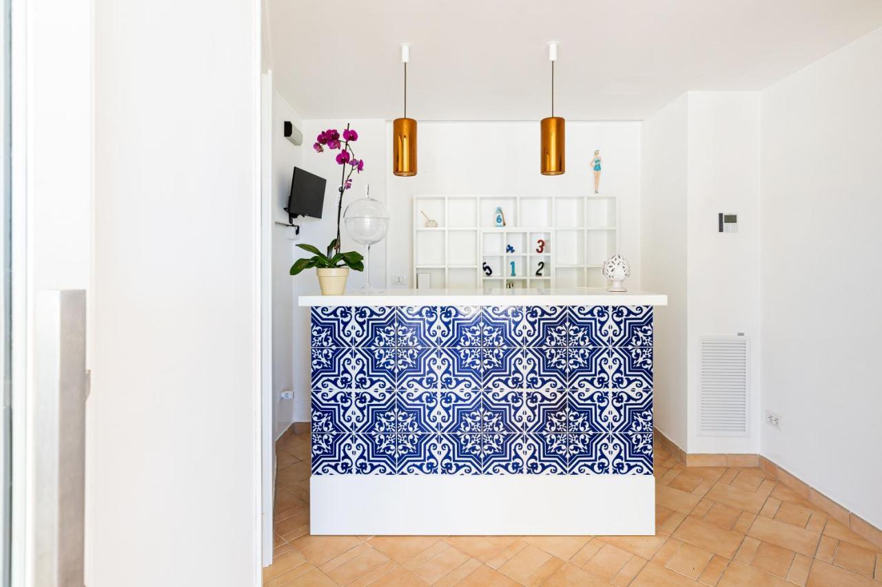 Don Leonardo - Pool And Wellness Bed & Breakfast Polignano a Mare Bagian luar foto