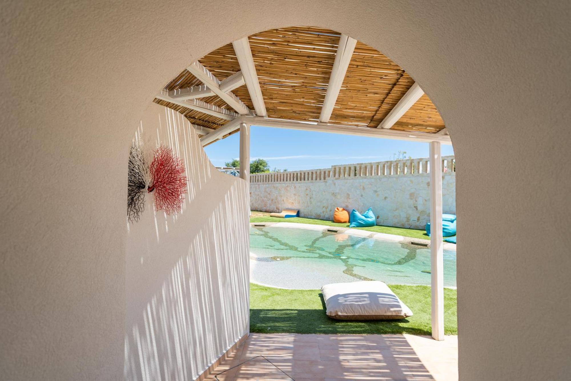 Don Leonardo - Pool And Wellness Bed & Breakfast Polignano a Mare Bagian luar foto